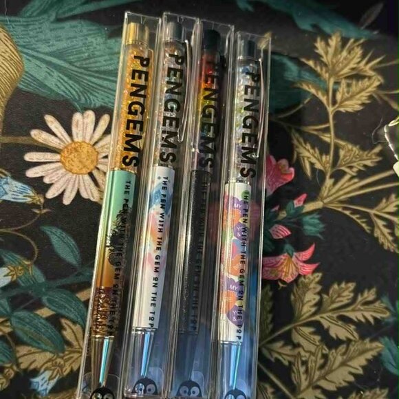 Pengems LOT - 27 pens - never used - different colors, collections - NEW - Picture 7 of 15